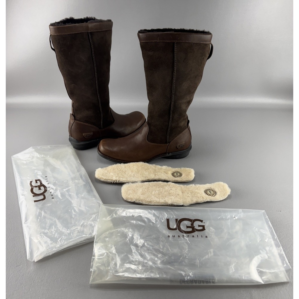 UGG Brookfield Boots Womens Size 7.5 Sherpa Lined Pull On Tall Square Toe 5594